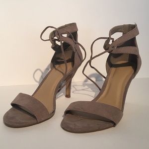 GRAY SUEDE HEELS